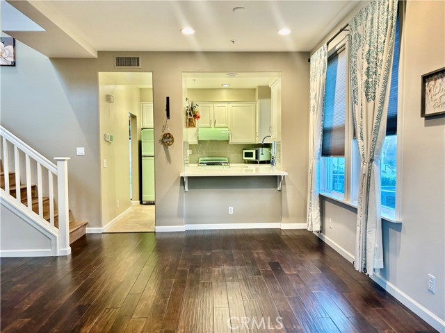 Detail Gallery Image 5 of 39 For 190 via Vicini, Rancho Santa Margarita,  CA 92688 - 3 Beds | 2/1 Baths