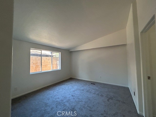 443 Holmes Lane, Sugarloaf CA: https://media.crmls.org/medias/6aac628d-0c05-40de-af05-04974f17f2c9.jpg