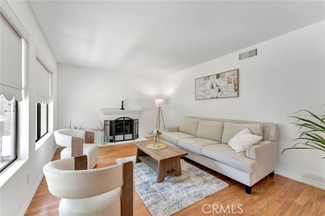 Image 2 of 29 For 22198 Cedar Pointe  1f