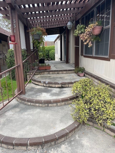 5200 Irvine Boulevard #331