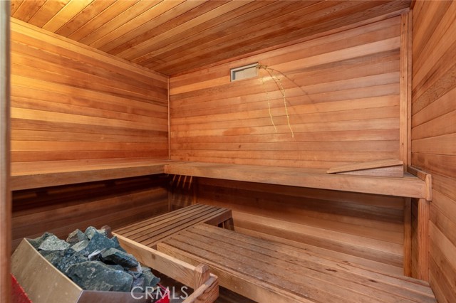 22224 Reynolds Drive, Torrance CA: https://media.crmls.org/medias/6aace914-e753-4bab-af8c-953d3768ace9.jpg