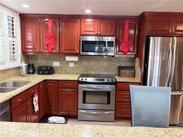 Detail Gallery Image 8 of 31 For 1860 Mckinney Wy M15-21a, Seal Beach,  CA 90740 - 2 Beds | 2 Baths