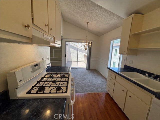 Detail Gallery Image 16 of 39 For 1350 Cabrillo Park Dr #F,  Santa Ana,  CA 92701 - 1 Beds | 1 Baths