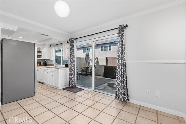 Detail Gallery Image 8 of 24 For 449 N via Napoli, Anaheim,  CA 92806 - 3 Beds | 1/1 Baths