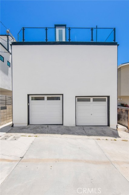 Detail Gallery Image 28 of 34 For 717 Orchid Ave #1/2,  Corona Del Mar,  CA 92625 - 4 Beds | 3 Baths