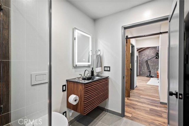 7424 W 85th Street, Los Angeles CA: https://media.crmls.org/medias/6ab25013-d81d-44c4-8482-63880f792087.jpg