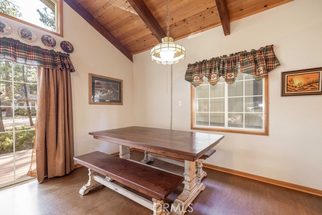 Detail Gallery Image 11 of 29 For 817 E Barker, Big Bear City,  CA 92314 - 3 Beds | 2 Baths