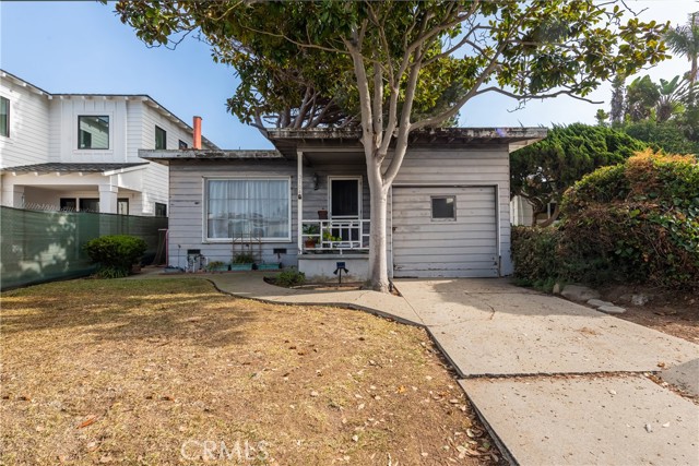 3104 Elm Avenue, Manhattan Beach, California 90266, 2 Bedrooms Bedrooms, ,1 BathroomBathrooms,Residential,Sold,Elm,SB25002186