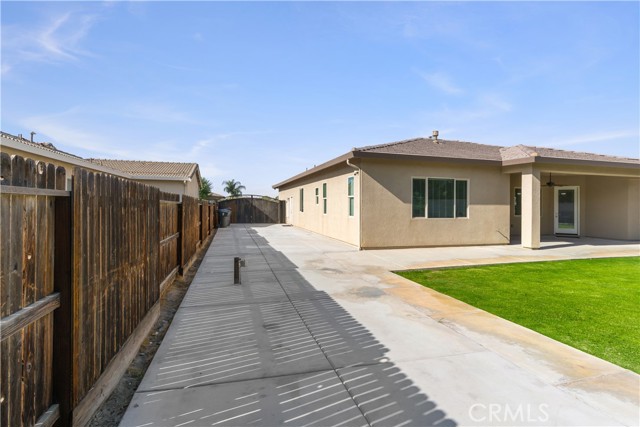 Detail Gallery Image 42 of 43 For 9119 Claro De Luna Dr, Bakersfield,  CA 93314 - 4 Beds | 2/1 Baths