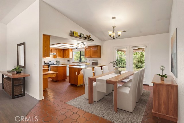 Detail Gallery Image 2 of 42 For 1375 Grana Pl, San Miguel,  CA 93451 - 4 Beds | 2 Baths