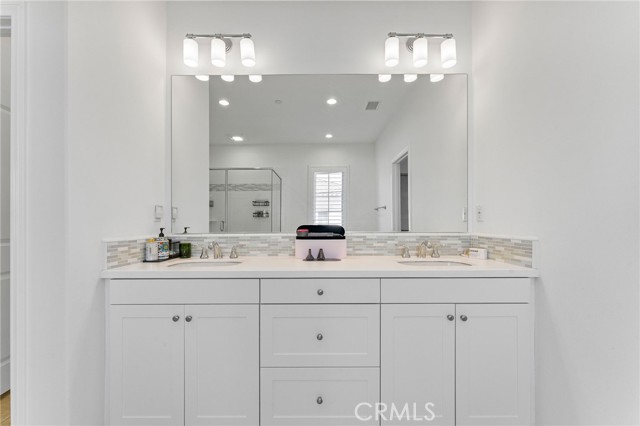 74 Cactus Flower, Irvine CA: https://media.crmls.org/medias/6ab56e1d-578e-4c12-ac56-38e8eb270a74.jpg