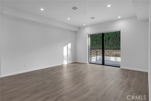 5196 Orange Place, Los Angeles CA: https://media.crmls.org/medias/6ab5839e-1353-4ecf-8ad8-9409ead6e84b.jpg