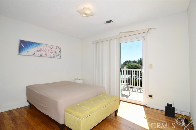Detail Gallery Image 12 of 29 For 3417 Calle Quebracho, Thousand Oaks,  CA 91360 - 4 Beds | 2 Baths