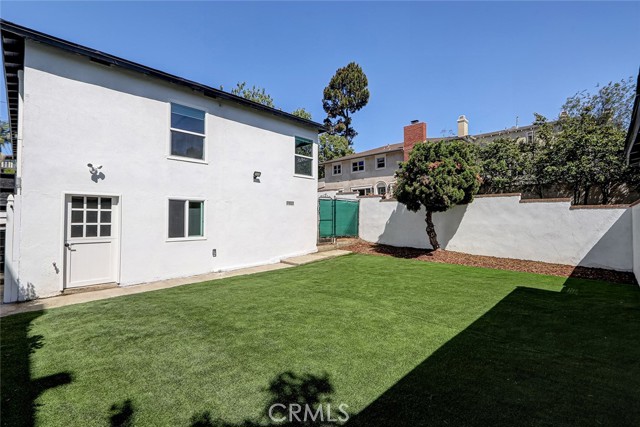 Detail Gallery Image 38 of 38 For 3010 Laurel Ave, Manhattan Beach,  CA 90266 - 4 Beds | 2 Baths