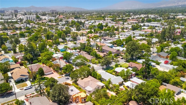 164 S Berkeley Avenue, Pasadena CA: https://media.crmls.org/medias/6ab79090-c33f-4351-86f8-21b9851e02f4.jpg