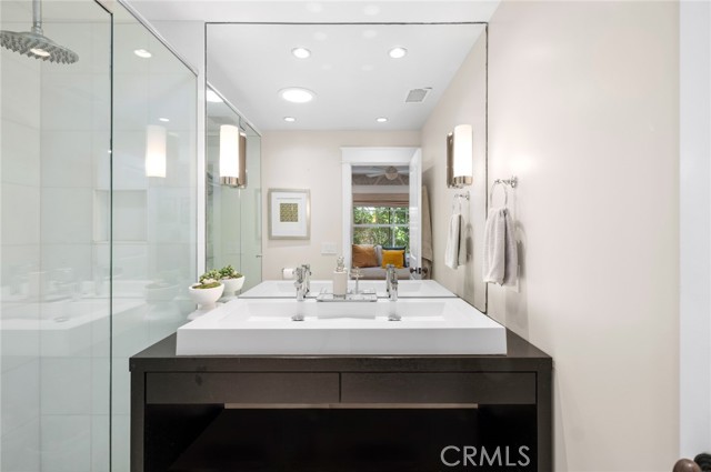 620 Brooks Street, Laguna Beach CA: https://media.crmls.org/medias/6ab7c3a6-07d2-4930-b395-260f9a73224d.jpg