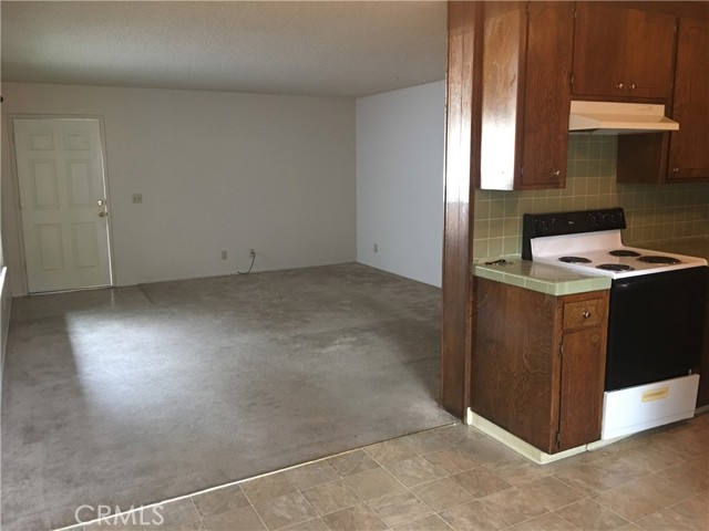 Detail Gallery Image 3 of 4 For 1 Mayfair, Chico,  CA 95973 - 2 Beds | 1 Baths