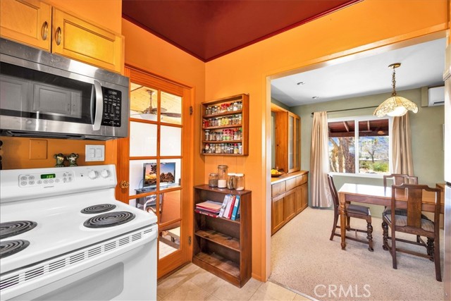 8427 Rock Haven Road, Joshua Tree CA: https://media.crmls.org/medias/6ab98434-c3c7-45fe-b579-4687c5101d8f.jpg