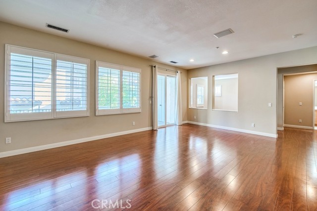 45 Olivehurst, Irvine CA: https://media.crmls.org/medias/6ab9e941-0adb-46f8-a817-087073e41d91.jpg
