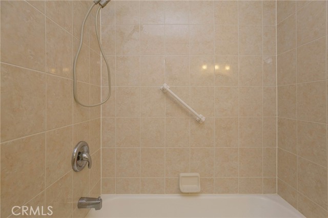 Detail Gallery Image 16 of 27 For 1201 N California St #4,  Orange,  CA 92867 - 2 Beds | 2 Baths