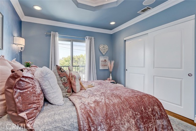 441 Avenue E, Redondo Beach, California 90277, 5 Bedrooms Bedrooms, ,4 BathroomsBathrooms,Residential,Sold,Avenue E,SB22100655