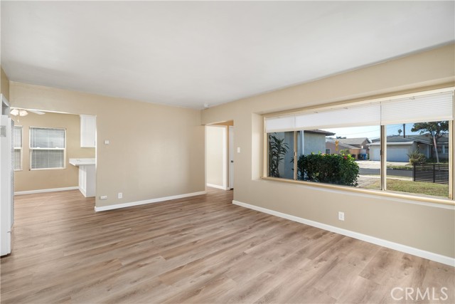 Detail Gallery Image 9 of 37 For 20802 Brighton Ave, Torrance,  CA 90501 - 4 Beds | 2 Baths
