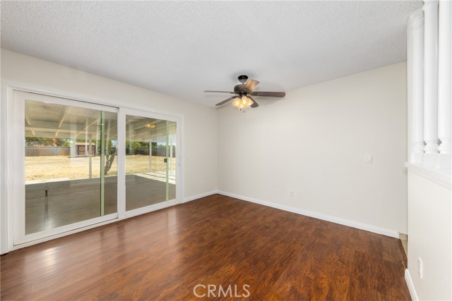 Detail Gallery Image 7 of 42 For 4850 Eclipse Ave, Jurupa Valley,  CA 91752 - 4 Beds | 2 Baths