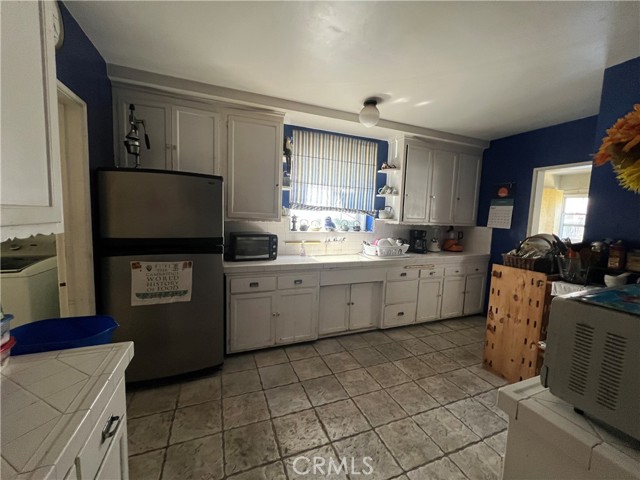 14418 Tiara Street, Van Nuys CA: https://media.crmls.org/medias/6abcc91c-a817-41fc-a13c-3075e961f30d.jpg