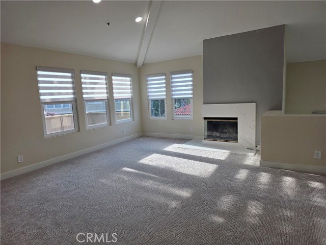 Detail Gallery Image 2 of 21 For 35 Ericson Aisle, Irvine,  CA 92620 - 3 Beds | 2 Baths