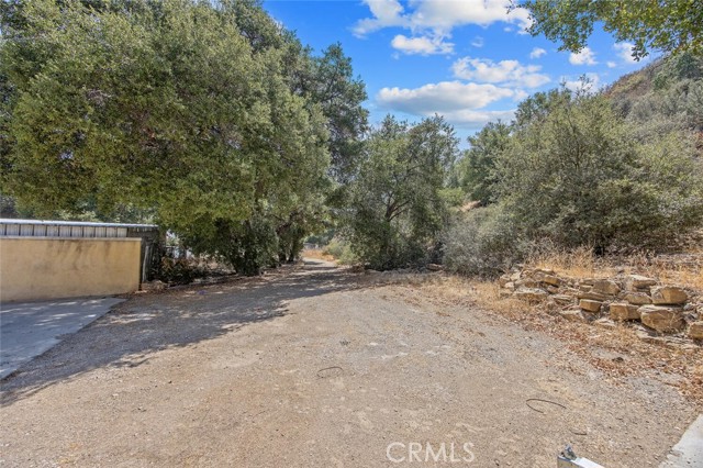 Detail Gallery Image 48 of 62 For 21120 Placerita Canyon Rd, Newhall,  CA 91321 - 5 Beds | 6 Baths