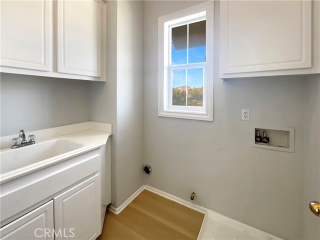 Image 14 of 28 For 37326 La Lune Avenue