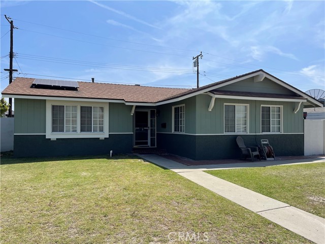 6441 San Diego Dr, Buena Park CA: https://media.crmls.org/medias/6ac1158d-7cca-4e24-8733-4bb33d54c305.jpg