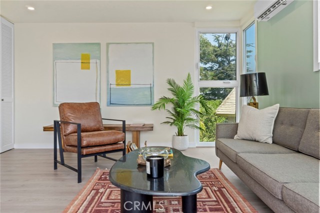 Detail Gallery Image 30 of 36 For 7010 Loyal Trl, Los Angeles,  CA 90068 - 2 Beds | 3 Baths