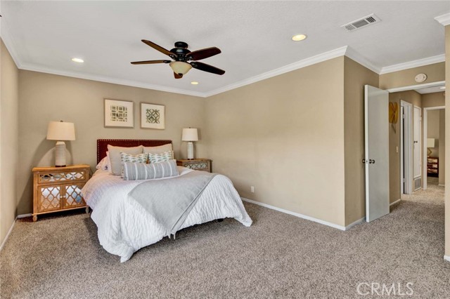 Detail Gallery Image 31 of 42 For 9641 Warburton Dr, Huntington Beach,  CA 92646 - 4 Beds | 2 Baths