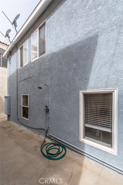212 41st Street, Manhattan Beach, California 90266, 3 Bedrooms Bedrooms, ,1 BathroomBathrooms,Residential,Sold,41st Street,SB22068683