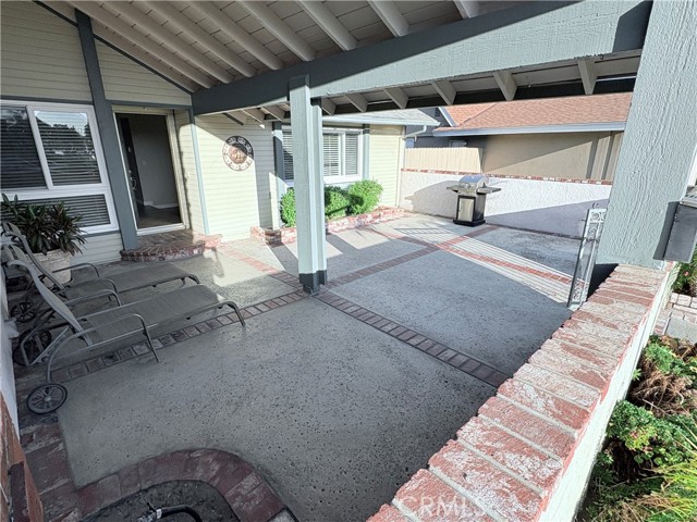 Detail Gallery Image 4 of 25 For 2081 Nantucket Place, Tustin,  CA 92780 - 4 Beds | 2 Baths