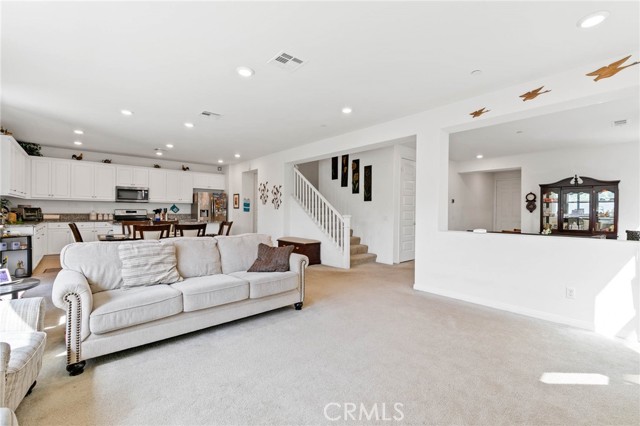 Detail Gallery Image 13 of 36 For 2832 E Howlett, Ontario,  CA 91762 - 5 Beds | 3 Baths