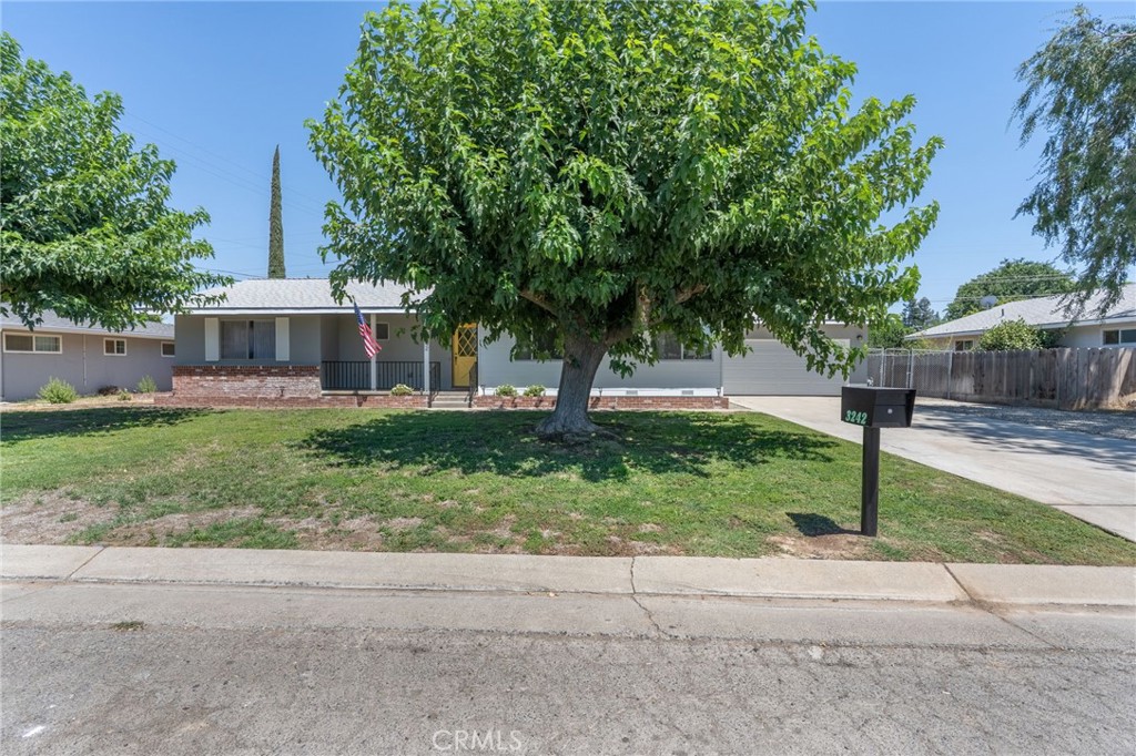 3242 Laura Avenue