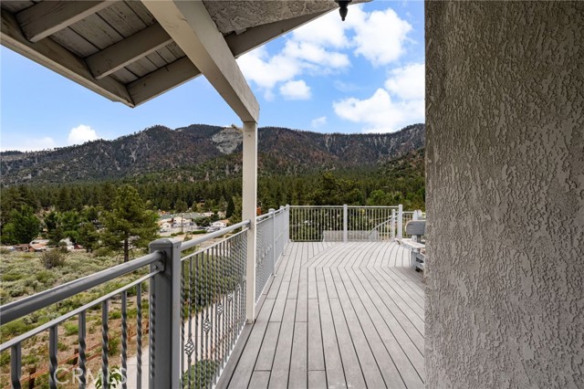 1116 Ca-2, Wrightwood CA: https://media.crmls.org/medias/6ac3ddf9-f465-4bc2-9c45-5254d23eb028.jpg