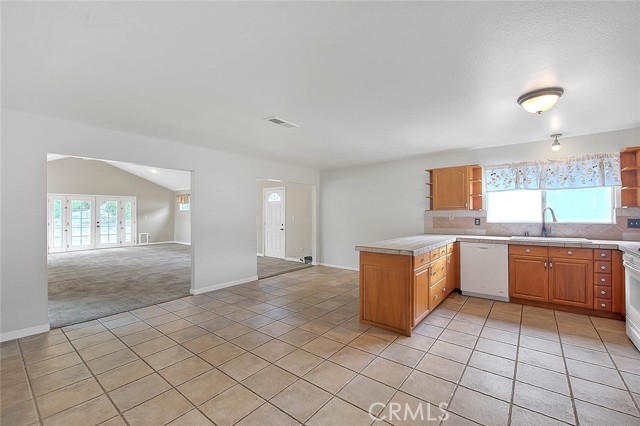 Detail Gallery Image 17 of 49 For 15288 Laguna Ct, Chino Hills,  CA 91709 - 4 Beds | 2 Baths