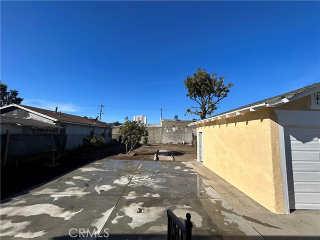 201 Rose Avenue, Compton, California 90221, 2 Bedrooms Bedrooms, ,1 BathroomBathrooms,Single Family Residence,For Sale,Rose,DW23226067