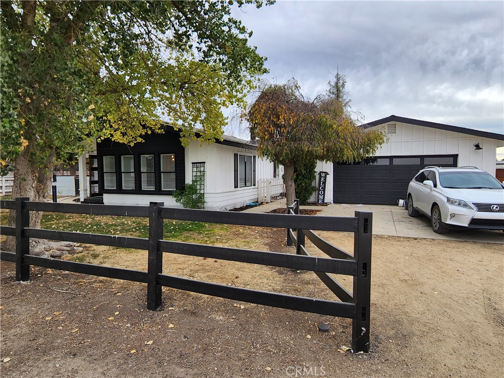 4975 Beacon Road, Paso Robles, CA 93446