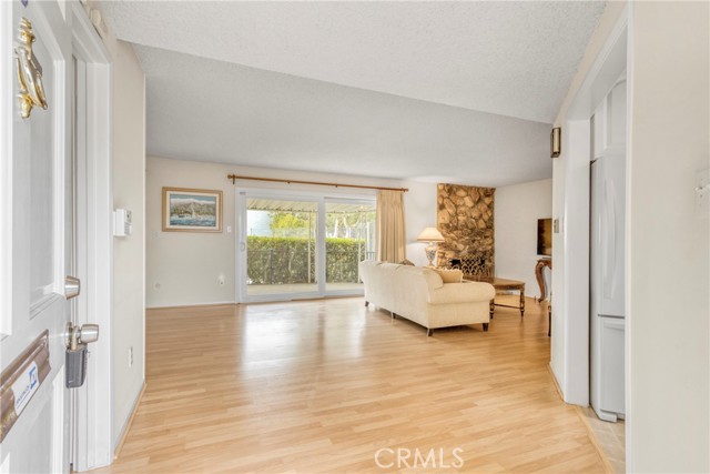 Detail Gallery Image 2 of 30 For 22641 Nadine Cir #206,  Torrance,  CA 90505 - 2 Beds | 2 Baths
