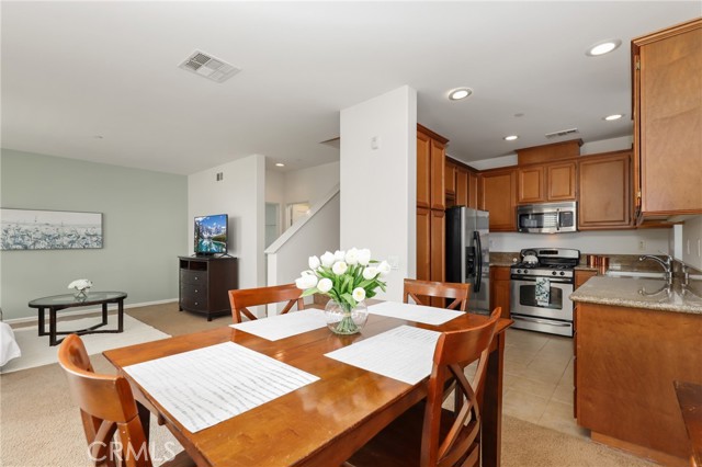 11326 Castello, Stanton CA: https://media.crmls.org/medias/6ac50fb8-01b8-4405-8190-812c6ee9230c.jpg