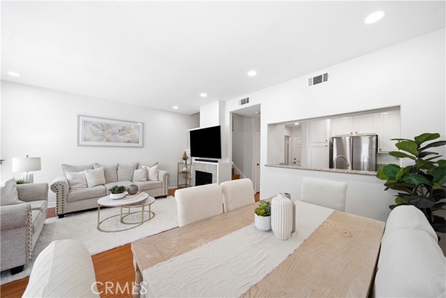 Detail Gallery Image 11 of 33 For 25 Windgate, Aliso Viejo,  CA 92656 - 3 Beds | 2/1 Baths