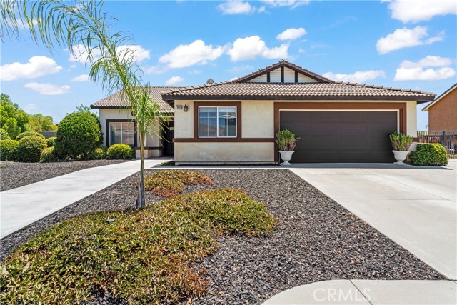 7803 Calle Carrisa Street, Highland CA: https://media.crmls.org/medias/6ac6ba73-274f-4404-9a94-8d4708ff05b0.jpg