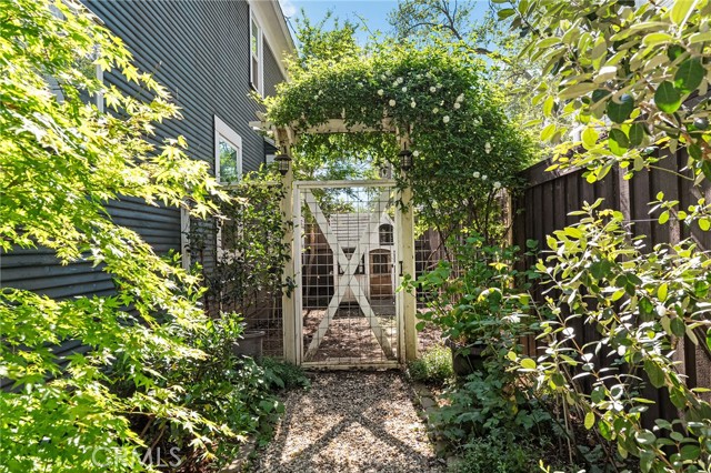 Detail Gallery Image 40 of 50 For 1157 Broadway St, Chico,  CA 95928 - 2 Beds | 2 Baths