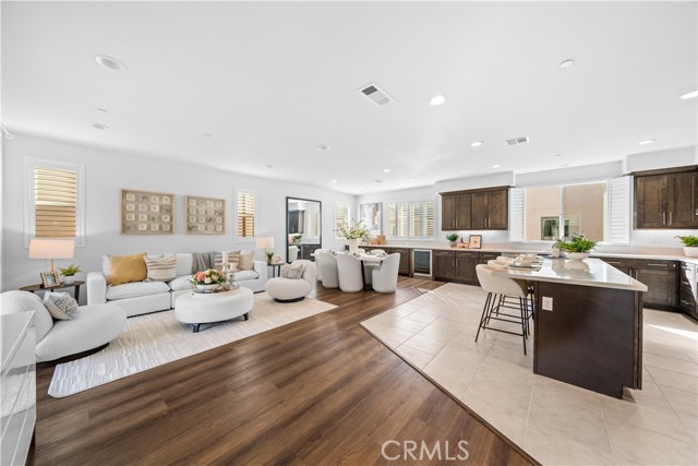 536 Cultivate, Irvine CA: https://media.crmls.org/medias/6ac80fbb-8613-4bb2-becf-454b01b8b2ce.jpg