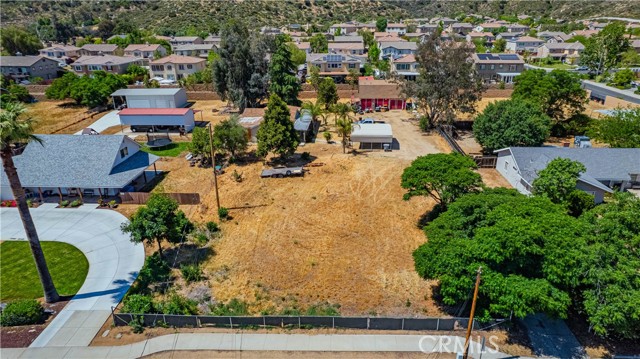 Detail Gallery Image 11 of 15 For 21587 Grand Ave, Wildomar,  CA 92595 - 2 Beds | 1 Baths