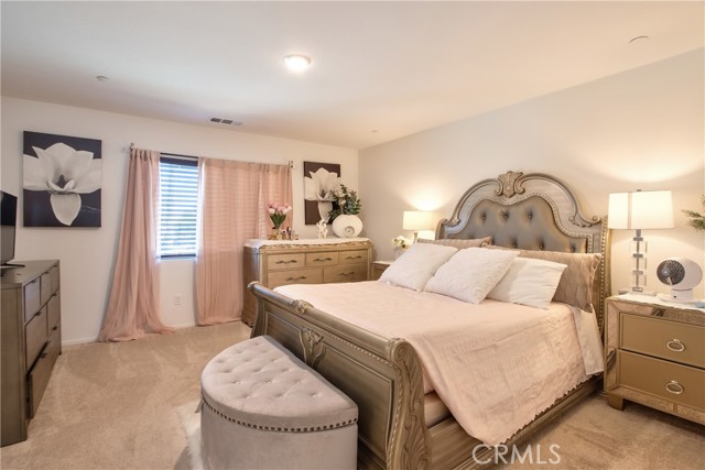 Detail Gallery Image 18 of 44 For 32774 Shorecrest Way, Lake Elsinore,  CA 92530 - 3 Beds | 2/1 Baths